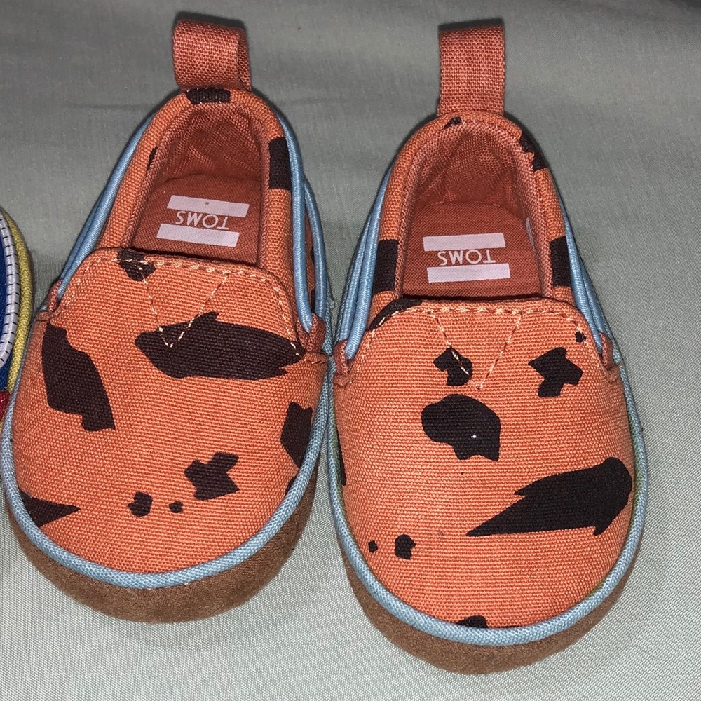 Baby Toms